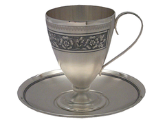 Серебряная чашка чайная «Маргаритки»